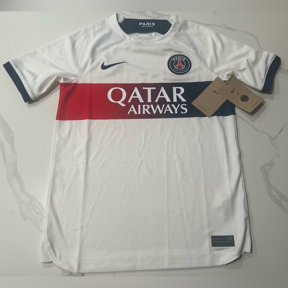Paris Saint-Germain Kids Football / Soccer Nike Jersey (Medium) Retails For $90